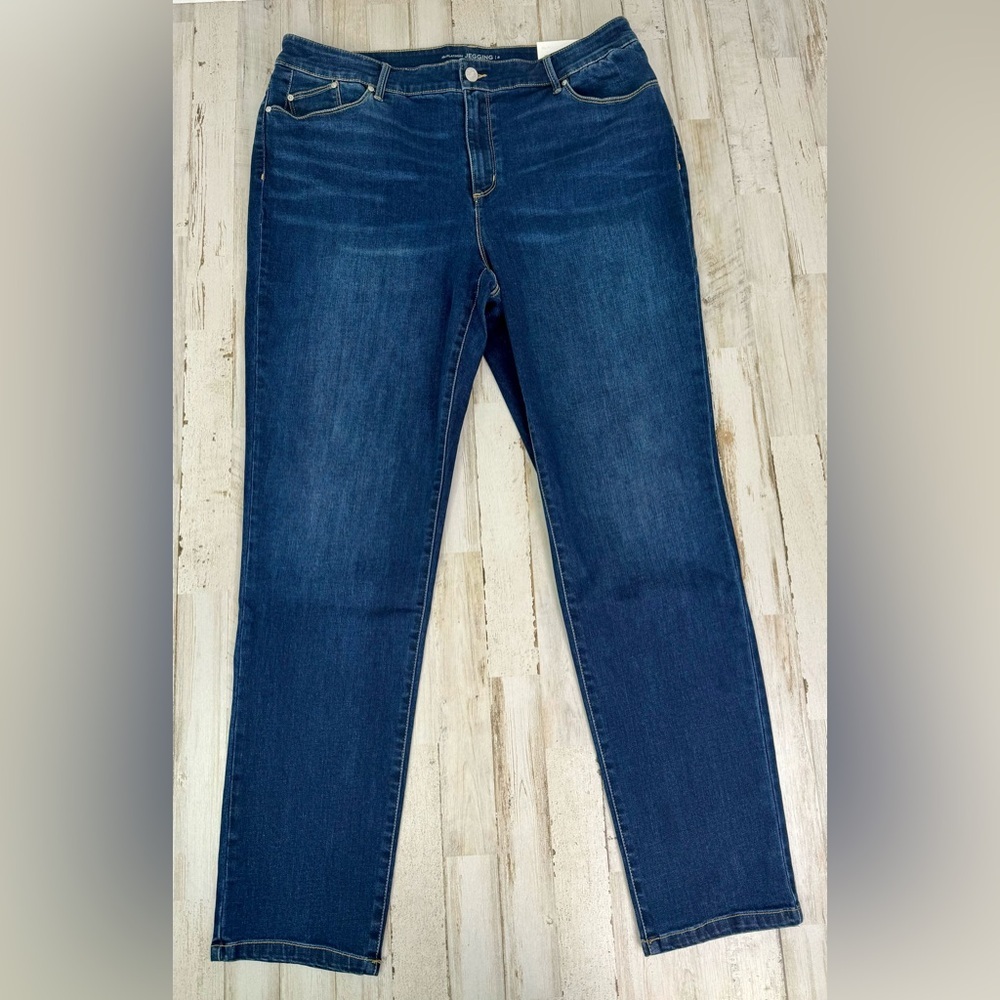 CHICO’S The Platinum Jeggings 3 Blue Denim Slim Tapered Fit NWT - Picture 2 of 10